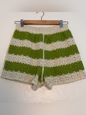Rebellion Womens medium Crochet Stripe Shorts Green&Cream high waist boho Style